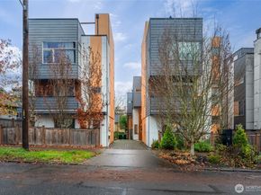 730 25th Avenue S, Seattle WA 98144