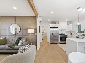 3448 14th Avenue W, Seattle WA 98119