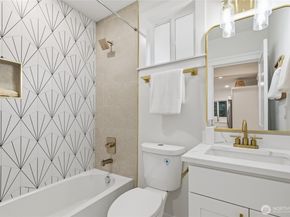 3448 14th Avenue W, Seattle WA 98119