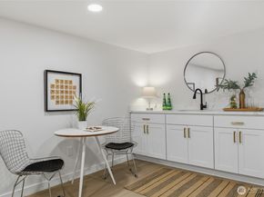 3448 14th Avenue W, Seattle WA 98119