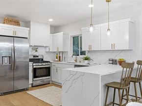 3448 14th Avenue W, Seattle WA 98119