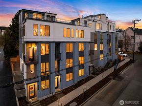 953 N 35th Street, Seattle WA 98103