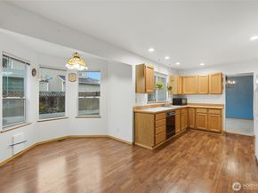 2002 127th Drive NE, Lake Stevens WA 98258