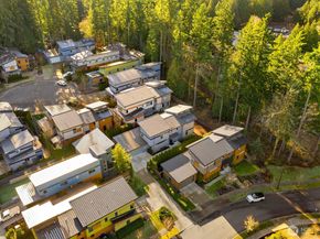 21955 SE 30th Place, Sammamish WA 98075