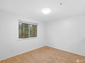 19230 Forest Park Drive NE C110, Seattle WA 98155