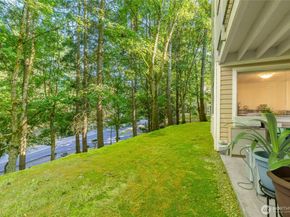 19230 Forest Park Drive NE C110, Seattle WA 98155