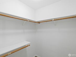 19230 Forest Park Drive NE C110, Seattle WA 98155