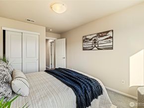 26168 21st Place S, Des Moines WA 98198