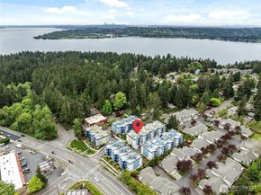 7629 NE 122nd Court 7, Kirkland WA 98034