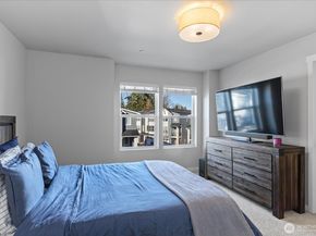 13717 Admiralty Way G4, Lynnwood WA 98087