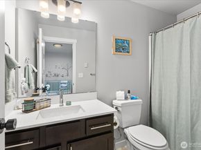 13717 Admiralty Way G4, Lynnwood WA 98087