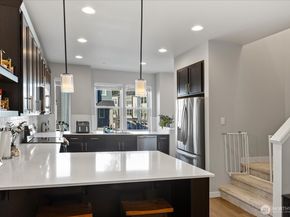 13717 Admiralty Way G4, Lynnwood WA 98087