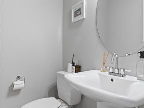 13717 Admiralty Way G4, Lynnwood WA 98087