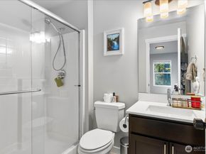 13717 Admiralty Way G4, Lynnwood WA 98087