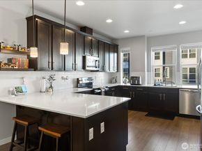 13717 Admiralty Way G4, Lynnwood WA 98087