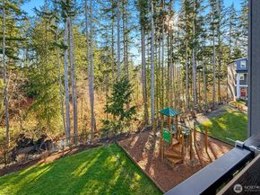 13717 Admiralty Way G4, Lynnwood WA 98087