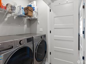 13717 Admiralty Way G4, Lynnwood WA 98087