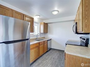 747 75th Street SE B203, Everett WA 98203