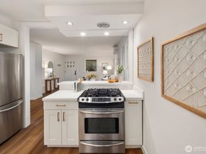 4521 47th Avenue SW, Seattle WA 98116