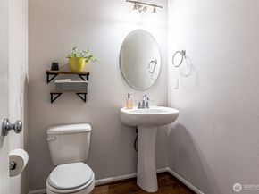 32261 47th Avenue S, Auburn WA 98001