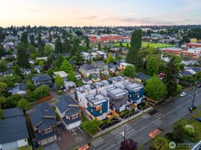 8831 Wallingford Avenue N, Seattle WA 98103