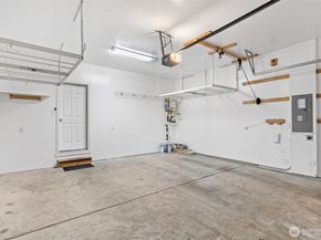 17913 38th Drive 20, Bothell WA 98012