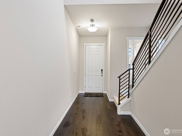 17913 38th Drive 20, Bothell WA 98012