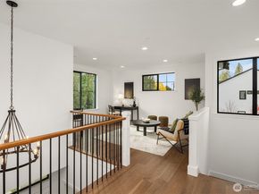 13988 SE 5th Street, Bellevue WA 98005