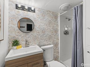 1211 N 3rd Street, Renton WA 98057