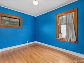 1211 N 3rd Street, Renton WA 98057