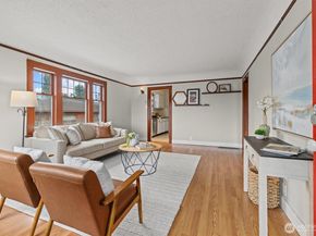 1211 N 3rd Street, Renton WA 98057