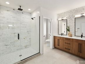 5246 23rd Avenue SW, Seattle WA 98106