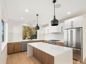 5246 23rd Avenue SW, Seattle WA 98106