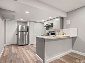 842 S 143rd Place, Burien WA 98168