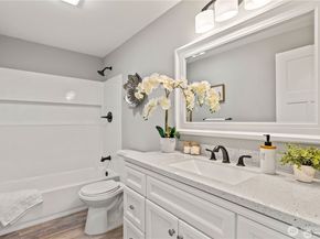 842 S 143rd Place, Burien WA 98168