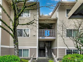 1009 112th Street SE B203, Everett WA 98208