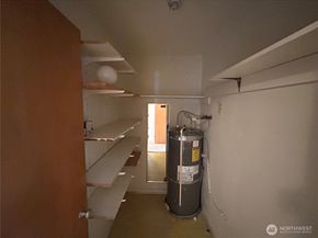 4717 Terrace Drive NE 4717, Seattle WA 98105