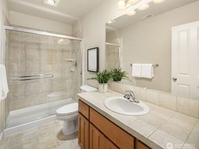 436 Wilderness Peak Drive NW, Issaquah WA 98027