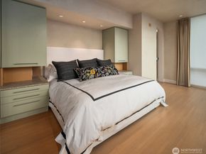 715 2nd Avenue 1501, Seattle WA 98104