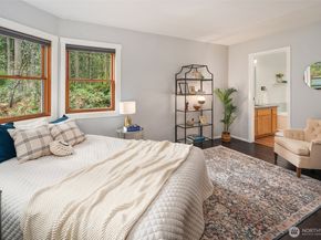 12908 SW 244th Place, Vashon WA 98070