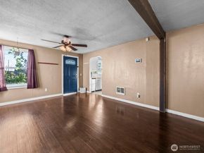 1022 Sheridan Road, Bremerton WA 98310