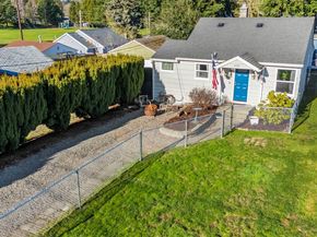 1022 Sheridan Road, Bremerton WA 98310