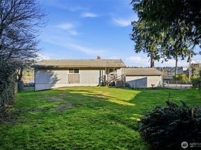 2644 Stevens Drive, Bremerton WA 98312
