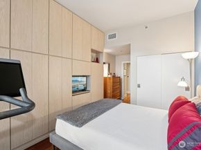 737 Olive Way 2200, Seattle WA 98101