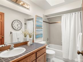 18726 92nd Avenue W, Edmonds WA 98020