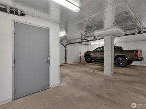 1231 5th Avenue N 101, Seattle WA 98109