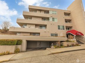 1231 5th Avenue N 101, Seattle WA 98109