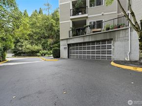 15000 Juanita Drive NE 405, Kenmore WA 98028