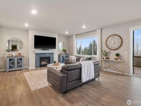 23718 43rd Drive SE, Bothell WA 98021