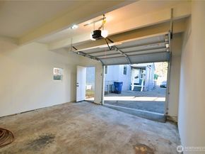 13332 34th Avenue S, Tukwila WA 98168